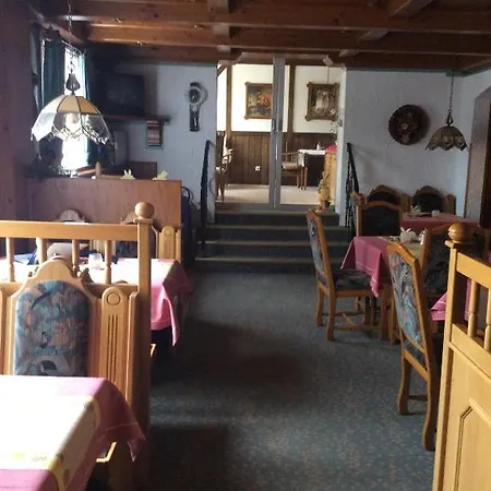 ゲストハウス Hotel-pension Bergkranz ブラウンラーゲ